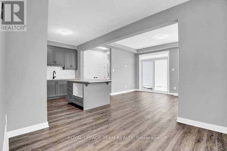 28382398/165-yearling-circle/goulbourn-twp-from-franktown-rdsouth-to-rideau/ottawa/ontario/K0A2Z0_9