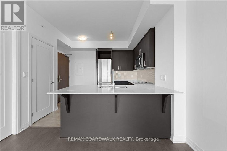 29646947/3705-805-carling-avenue/west-centre-town/ottawa/ontario/K1Z2K4_7