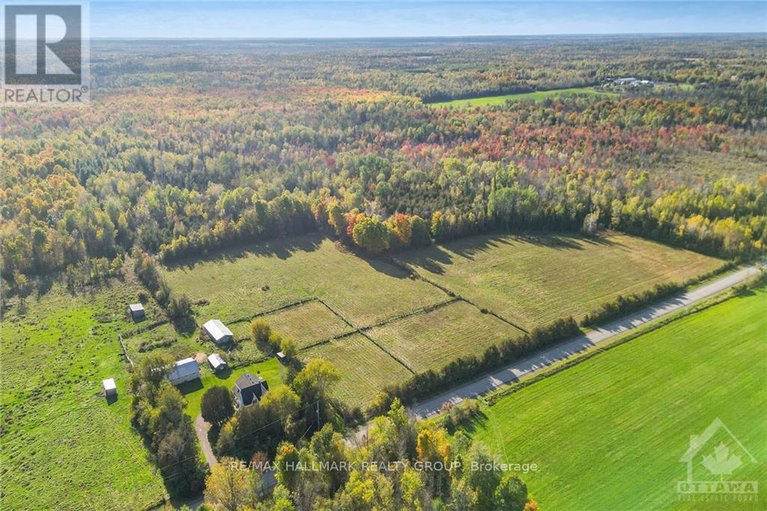 27579719/7232-malakoff-road/north-gower/ottawa/ontario/K0A2T0_30