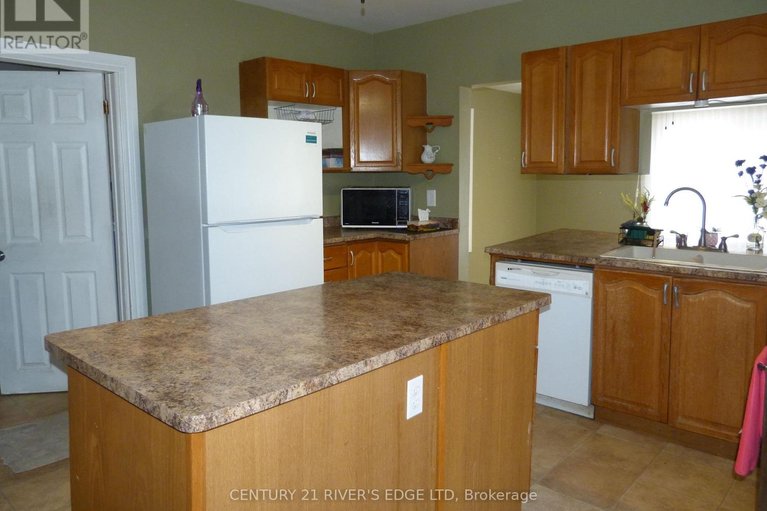 29471578/453-may-street/winchester/north-dundas/ontario/K0C2K0_11