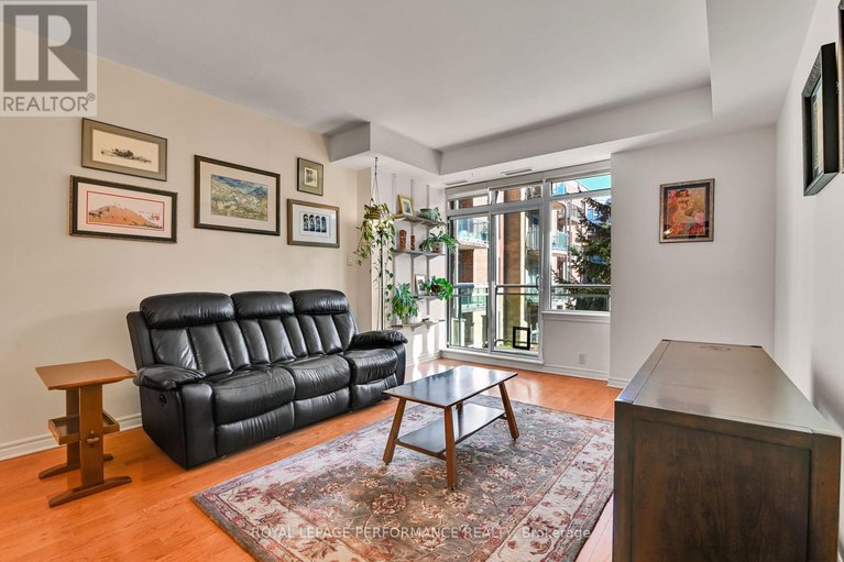 29227689/229-205-bolton-street/lower-townbyward-market/ottawa/ontario/K1N1K7_18