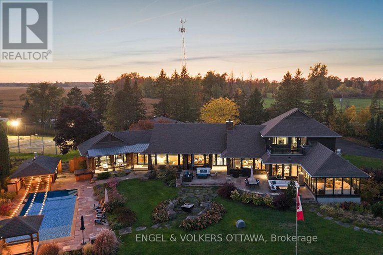 28961794/6351-rideau-valley-drive-n/manotick-south-to-roger-stevens/ottawa/ontario/K4M1B3_2