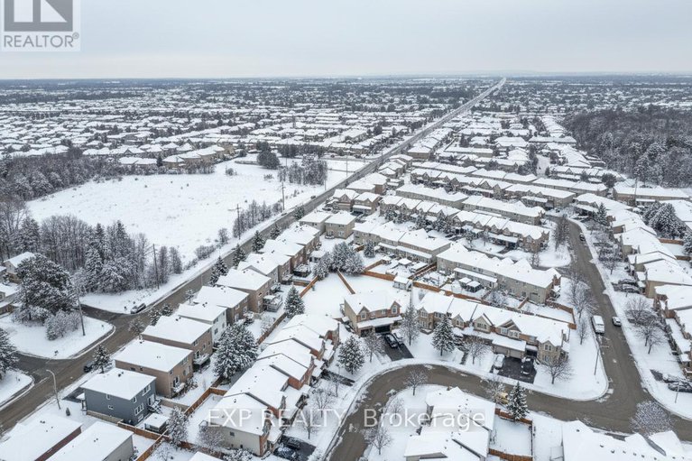 29404235/12-marabrooke-street/strandherd/ottawa/ontario/K2G7A1_36