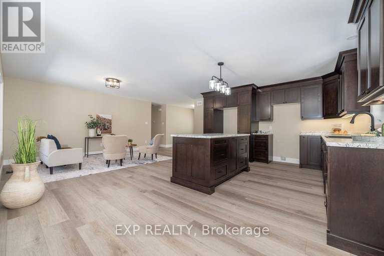 28048790/912-burnstown-road/mcnabbraeside-twps/mcnabbraeside/ontario/K0J1G0_38