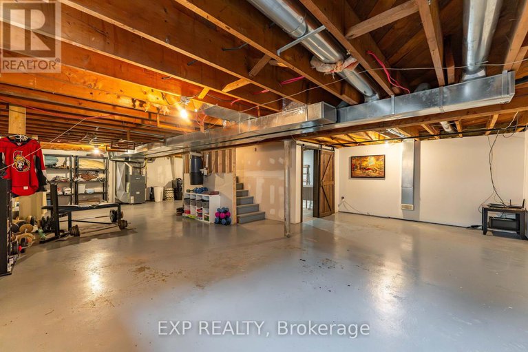 29159203/635-front-road-w/champlain-twp/champlain/ontario/K0B1K0_27