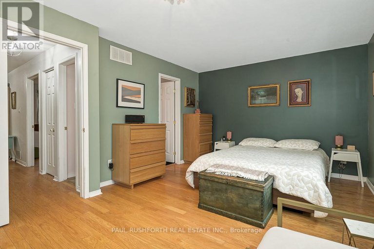 28905391/1138-falconcrest-court/chatelaine-village/ottawa/ontario/K4A3Z4_15