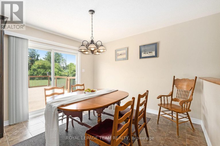 28645186/124-stonewalk-drive/north-grenville-twp-kemptville-south/north-grenville/ontario/K0G1J0_13