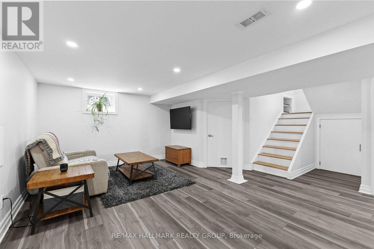28783235/1622-drake-avenue/riverview-park/ottawa/ontario/K1G0L8_21