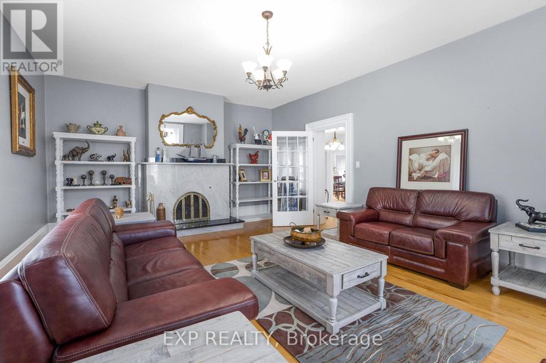 28327080/8-john-street/lorignal/champlain/ontario/K0B1K0_6