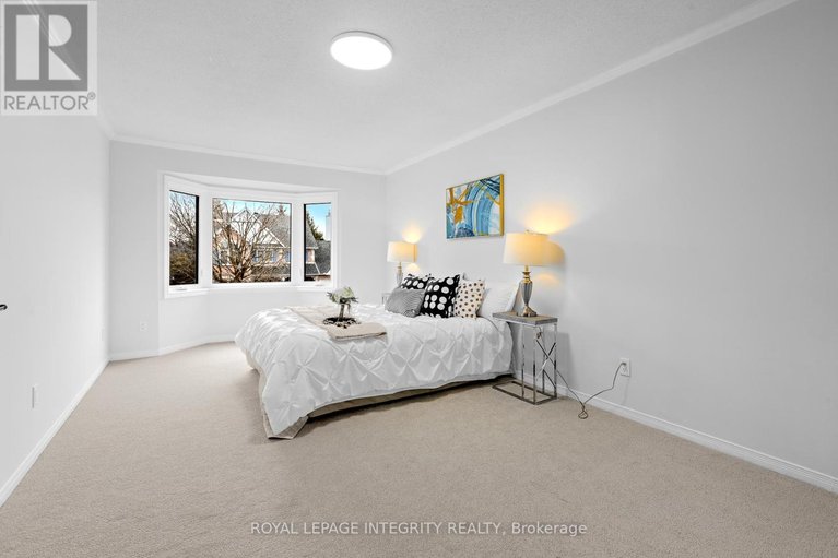 29622536/18-shipley-crescent/stittsville-central/ottawa/ontario/K2S1R2_22