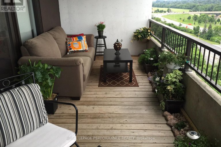 28832666/1102-1785-frobisher-lane/riverview-park/ottawa/ontario/K1G3T7_20