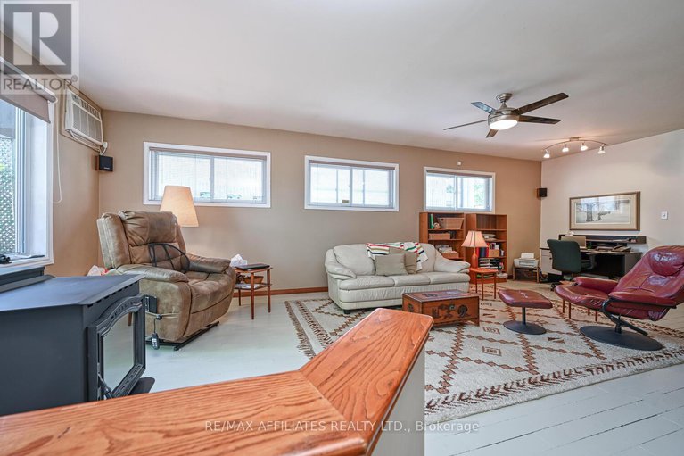 28432500/45-george-street/lanark-highlands-lanark-village/lanark-highlands/ontario/K0G1K0_14