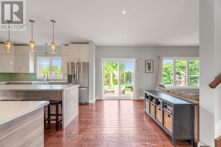 28463417/8055-craig-farm-drive/metcalfe/ottawa/ontario/K0A2P0_10