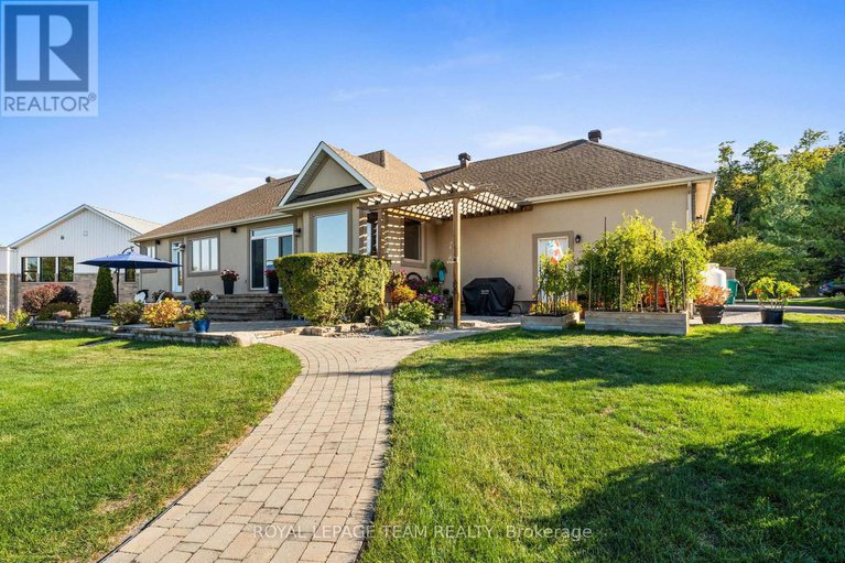 28886482/2193-trailwood-drive/north-gower/ottawa/ontario/K0A2T0_31