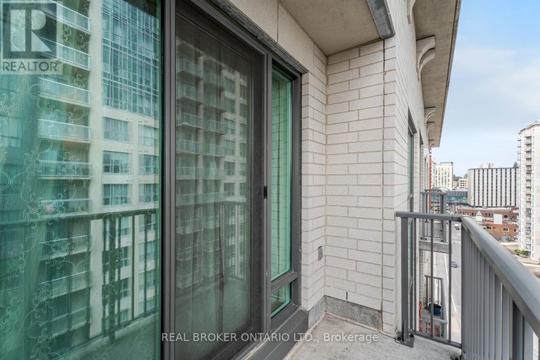 28542125/1207-200-besserer-street/sandy-hill/ottawa/ontario/K1N0A7_19