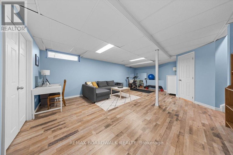 29650202/1715-teakdale-avenue/chapel-hill/ottawa/ontario/K1C6M8_39