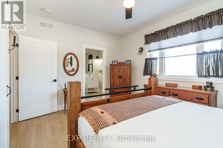 29351437/24-humphries-road/horton-twp/horton/ontario/K7V3Z8_28