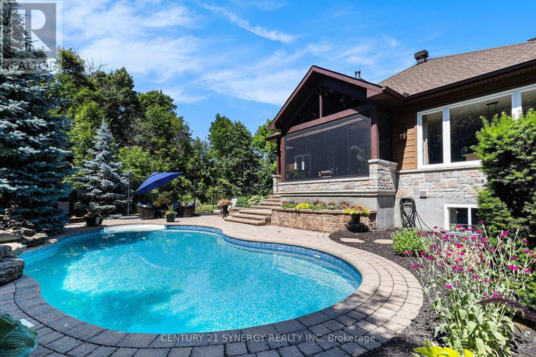 28593734/2365-stoney-lane/cumberland-ridge/ottawa/ontario/K4C1B9_39
