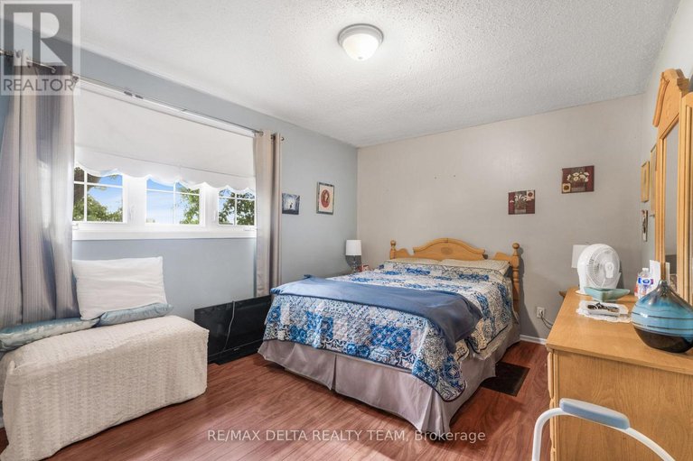 28814216/1345-belcourt-boulevard/orleanssunridge/ottawa/ontario/K1C1L8_10
