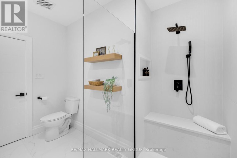 29068971/7-bachman-terrace/katimavik/ottawa/ontario/K2L1W2_23