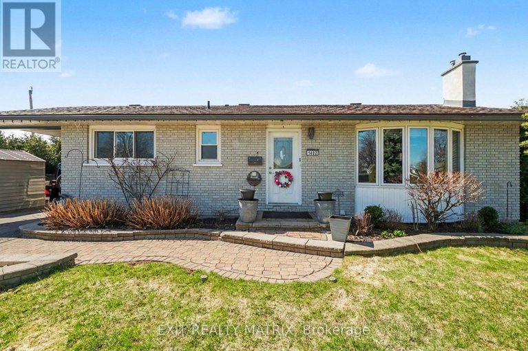 29639067/1402-jamison-avenue/bilberry-creekqueenswood-heights/ottawa/ontario/K1E1J5_3