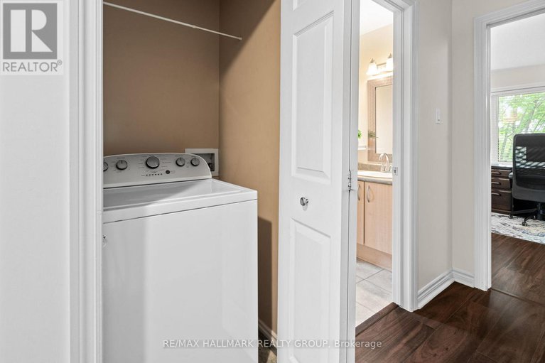 28457131/1340-guthrie-street/leslie-park/ottawa/ontario/K2H1G8_22