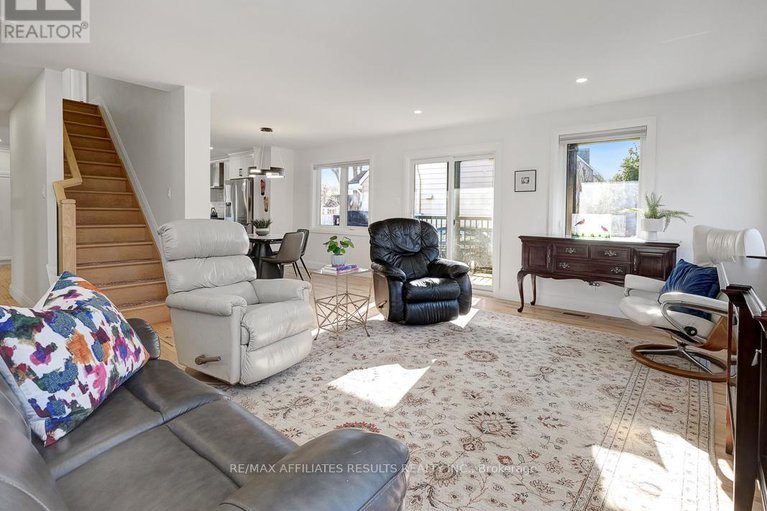 28386152/23-tunis-avenue/carlington/ottawa/ontario/K1Z7R6_9