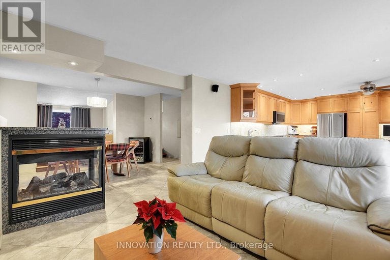 29139747/152-burnetts-grove-circle/pheasant-run/ottawa/ontario/K2J1S9_14