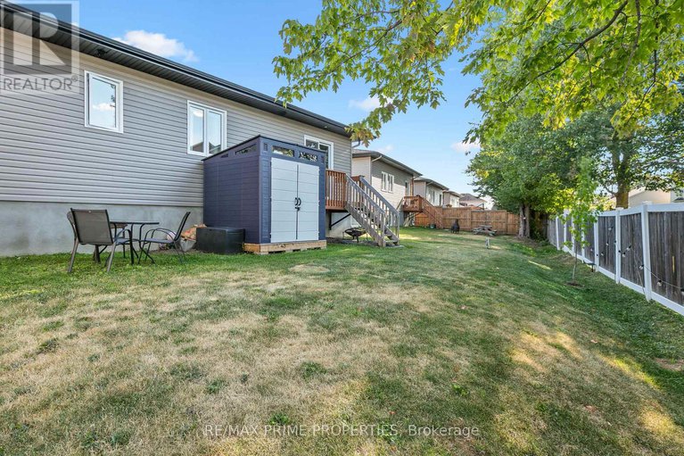29399730/208-filion-street/embrun/russell/ontario/K0A1W0_44