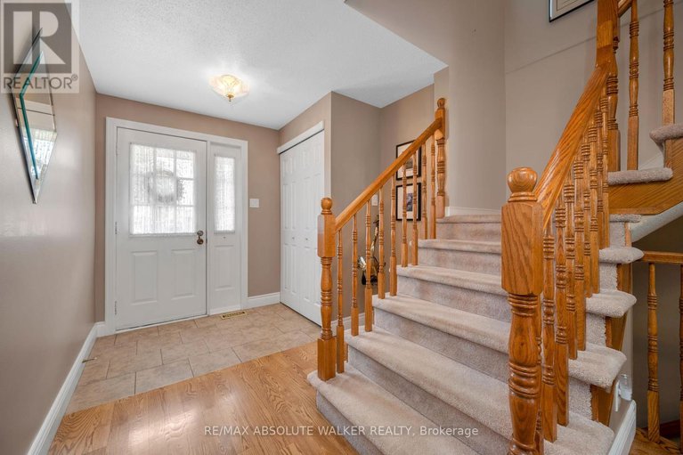 28785480/501-harrowsmith-way/fallingbrookgardenway-south/ottawa/ontario/K4A2Z2_3