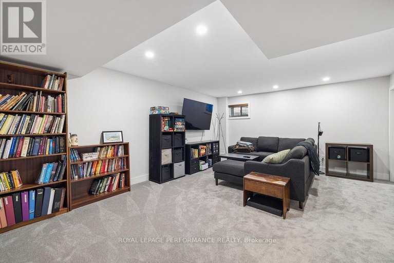 29445573/644-crevier-walk/orleans-village/ottawa/ontario/K1W0M7_70