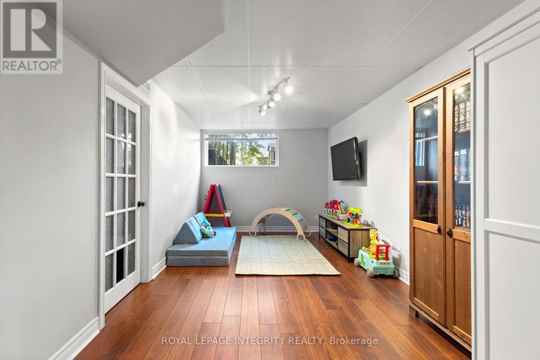 28881072/12-sonata-place/riverview-park/ottawa/ontario/K1G6H2_23