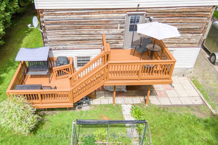 28751204/144-affleck-crescent/lanark-highlands-lanark-village/lanark-highlands/ontario/K0G1K0_39