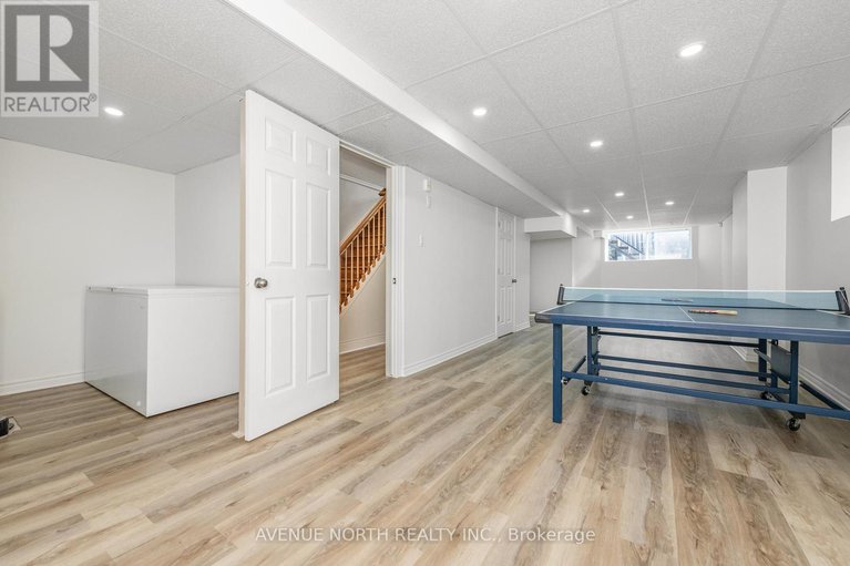 29331804/184-felicity-crescent/mer-bleuebradley-estatesanderson-park/ottawa/ontario/K1W0C2_36