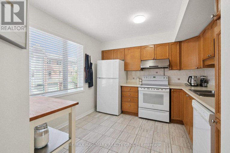 28650833/9-radstock-private/ottawa-centre/ottawa/ontario/K1R5J8_14