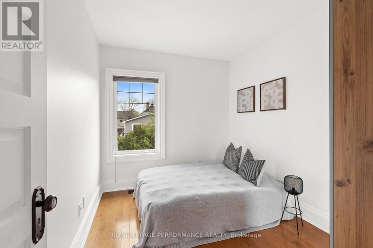 28305116/45-hampton-avenue/ottawa-west/ottawa/ontario/K1Y0N1_21