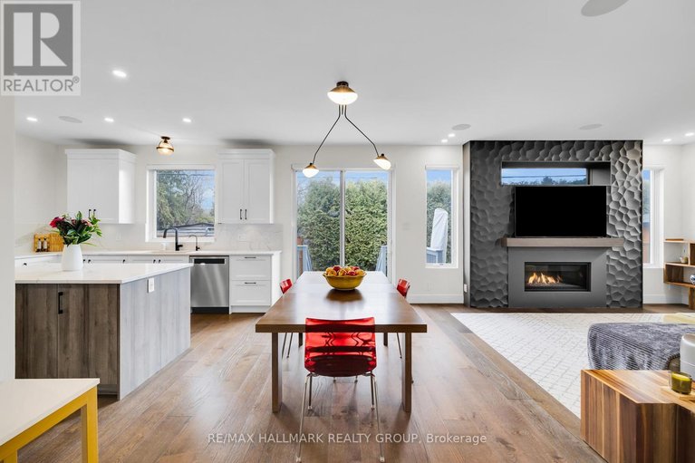 29577966/1976-lenester-avenue/mckellar-heightsglabar-park/ottawa/ontario/K2A1J9_10