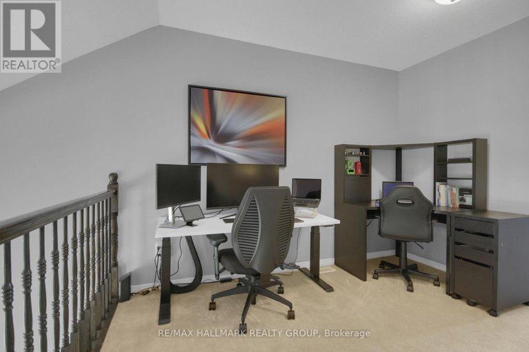 28565697/9-671-reardon-private/heron-gateindustrial-park/ottawa/ontario/K1V2K8_20