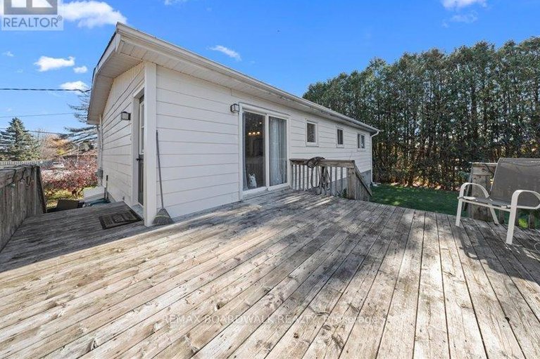 29519849/2462-dunning-road/cumberland-west/ottawa/ontario/K0A3E0_36