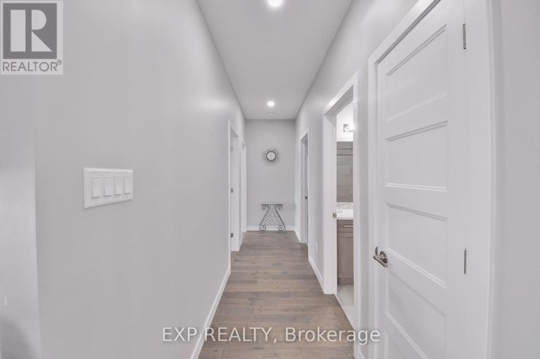 29674453/92-chateauguay-street/embrun/russell/ontario/K0A1W0_21