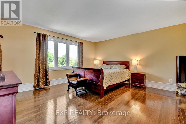 28619248/135-riversedge-crescent/riverside-southgloucester-glen/ottawa/ontario/K1V0Z8_26