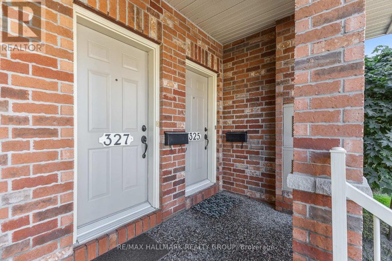 29249914/7-325-elite-private/longfields/ottawa/ontario/K2J0A4_2