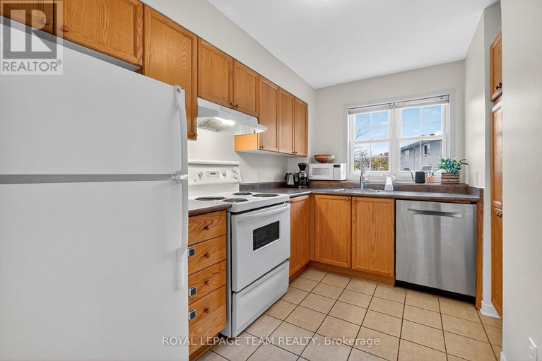 29139959/26-25-bayswater-avenue/hintonburg/ottawa/ontario/K1Y2E5_8