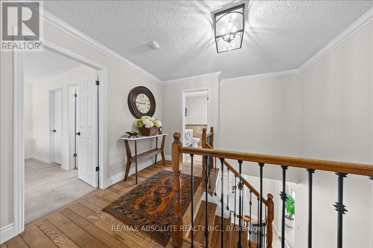 28881078/3-buttonwood-trail/stittsville-central/ottawa/ontario/K2S1C9_24