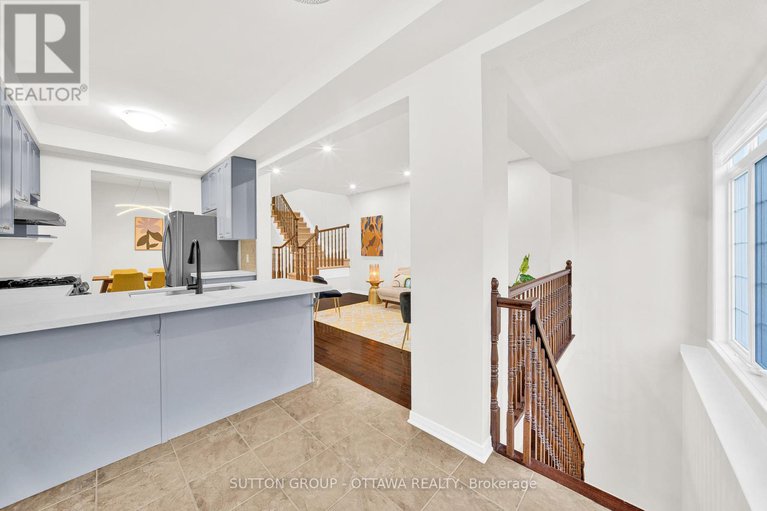 28945910/747-oakglade-avenue/emerald-meadowstrailwest/ottawa/ontario/K2M0B5_13