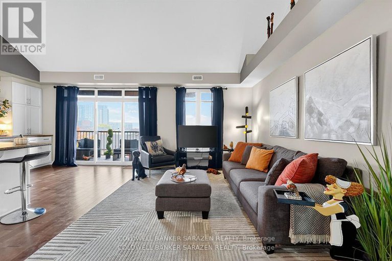 29106652/h-56-tayside-private/longfields/ottawa/ontario/K2J2T3_15