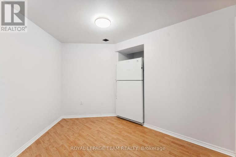 29042876/39-vermont-avenue/barrhaven-east/ottawa/ontario/K2G6M2_38