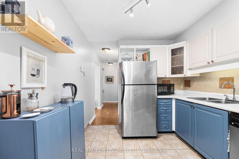 29650584/3-7-timberview-way/westcliffe-estates/ottawa/ontario/K2H9M5_14