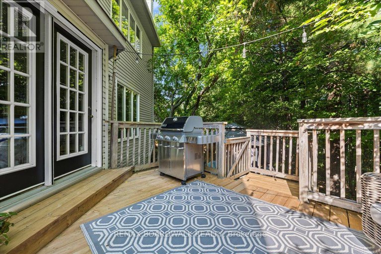 29312529/1367-talcy-crescent/fallingbrookridgemount/ottawa/ontario/K4A3C4_43