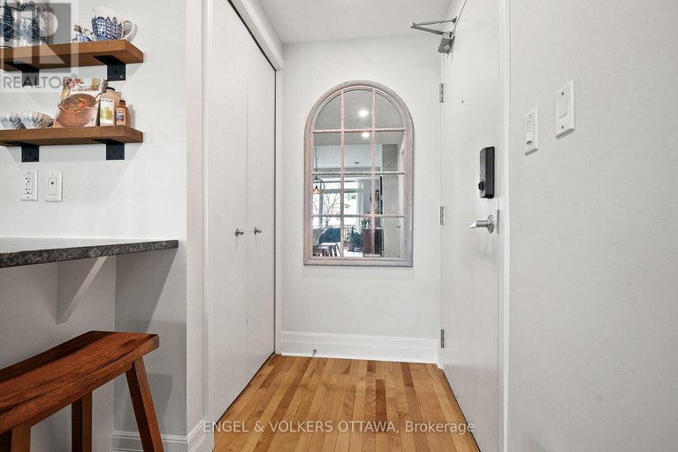 28281502/107-950-marguerite-avenue/overbrook/ottawa/ontario/K1K3T8_22